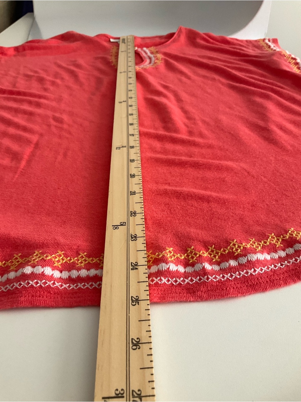 J. Jill Medium Coral Linen Embroidered Keyhole Tunic - Picture 9 of 9
